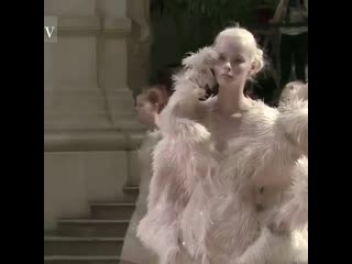 iris van herpen