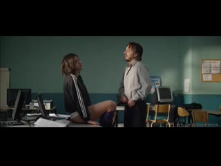 adele exarchopoulos gets behind - fatal attraction (2016) big ass
